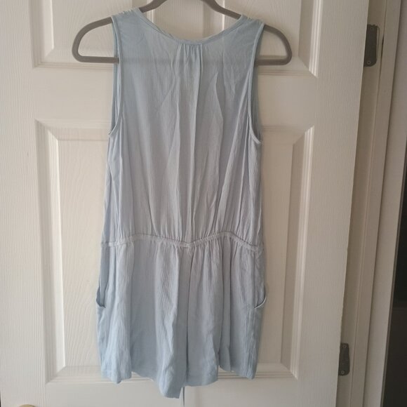 NWT Francesca's Collection Buttons Embroidered Sleeveless Romper Size Med - Picture 6 of 6